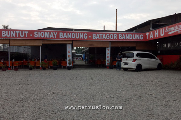 Menjajal Iklan Tahu Sumedang Renyah Medan