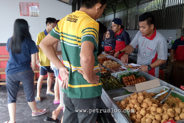 Menjajal Iklan Tahu Sumedang Renyah Medan