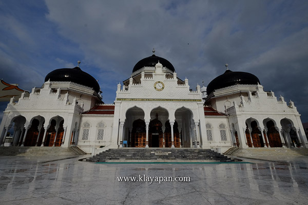 masjid baiturrahman banda aceh