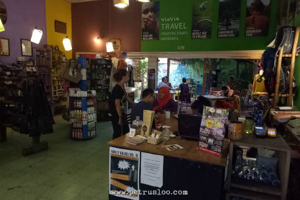 yogyakarta, ada apa dengan cinta jilid 2, aadc 2, aadc jilid 2, tempat wisata yogayakarta, lokasi berfoto yogyakarta, jalan-jalan di yogyakarta, kota yogyakarta, indonesia, borobudur, foto borobudur, wisata borobudur, candi borobudur, gereja ayam, rumah doa bukit rhema