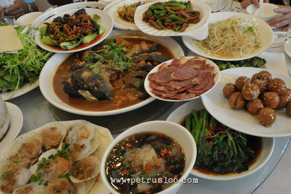 kota changchun, truck faw, petrus loo, travel stories, travel blog, china daratan, shanghai