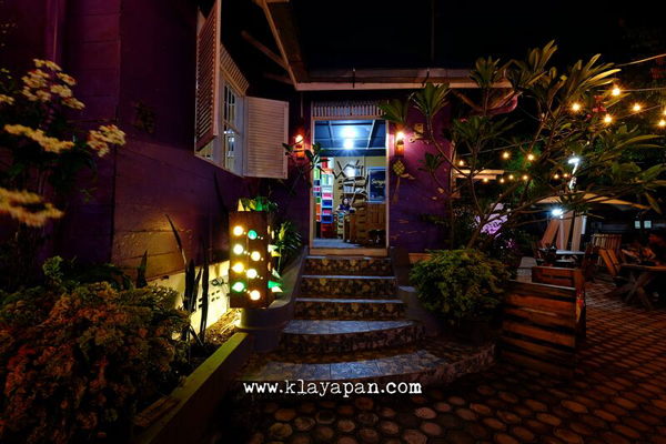 lov's café