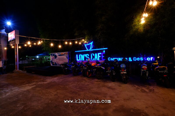 lov's café
