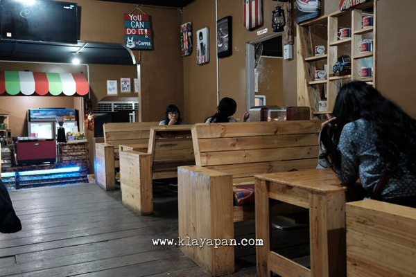 lov's café