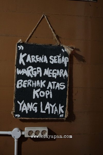 lov's café