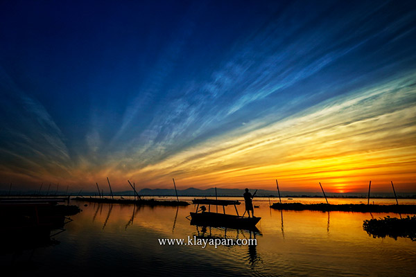 sunrise, rawa pening, jawa tengah, nelayan, travel stories, sunset