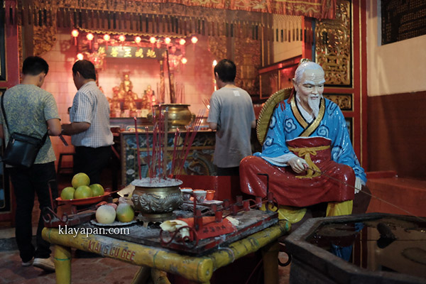 klenteng tay kek sie