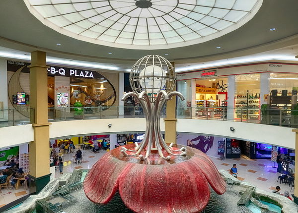 15. Dataran Pahlawan Melaka Mega Mall -Melaka – Petrus Loo – Klayapan.com