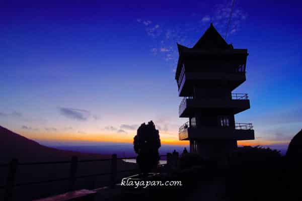 wisata menara tele, wisata menara tele sumatera utara, wisata menara tele sumut, wisata menara tele samosir, wisata menara tele danau toba, menara tele, menara tele sumatera utara, menara tele sumut, menara tele samosir, menara tele danau toba, deskripsi tentang menara tele, sejarah menara tele, rute medan ke menara pandang tele, jalan menuju tele samosir, jarak medan ke tele samosir, jalan tele pangururan, jalur tele samosir, tele samosir island, jarak tele ke pangururan