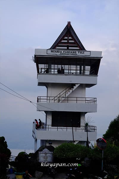 wisata menara tele, wisata menara tele sumatera utara, wisata menara tele sumut, wisata menara tele samosir, wisata menara tele danau toba, menara tele, menara tele sumatera utara, menara tele sumut, menara tele samosir, menara tele danau toba, deskripsi tentang menara tele, sejarah menara tele, rute medan ke menara pandang tele, jalan menuju tele samosir, jarak medan ke tele samosir, jalan tele pangururan, jalur tele samosir, tele samosir island, jarak tele ke pangururan