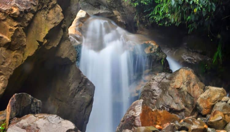 curug balong endah, curug balong endah bogor, curug balong endah foto, curug balong endah 2021, curug balong endah gunung bunder, curug balong endah gse, curug balong endah 2022, curug balong endah 2020, curug balong endah gunung salak, curug balong endah pamijahan bogor, wisata lebaran, wisata lebaran 2021, wisata lebaran boleh, wisata lebaran 2022, wisata lebaran 2020