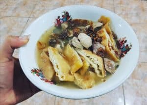 kuliner solo malam, kuliner solo langganan jokowi, kuliner solo 2022, makanan non halal di solo, kuliner khas solo, oleh-oleh khas solo, kuliner solo instagramable, kuliner legendaris jogja, kuliner legendaris solo