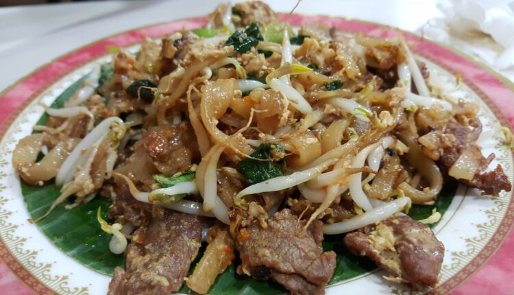 kuliner-malam-di-jakarta-kwetiau-sapi-mangga-besar
