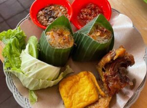 Nasi Uduk Keprabon, tempat makan nasi uduk legendaris di Jakarta