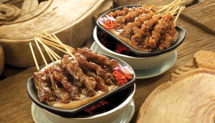 kuliner-malam-di-jakarta-sate-khas-senayan