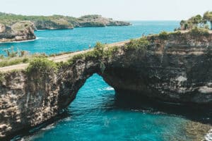 Wisata Nusa Penida, Keindahan Pantai Kelingking, Pesona alam Nusa Penida