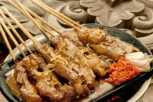wisata kuliner unik, wisata kuliner di indonesia, wisata kuliner di jakarta, wisata kuliner di bandung, wisata kuliner di yogyakarta, wisata kuliner di surabaya, wisata kuliner di bali, wisata kuliner unik di jakarta, wisata kuliner unik di bandung, wisata kuliner unik di yogyakarta, wisata kuliner unik di surabaya, wisata kuliner unik di bali, sate kelinci di senayan, mie kocok cibadak, gudeg yu djum, lontong balap pak gendut, babi guling ibu oba